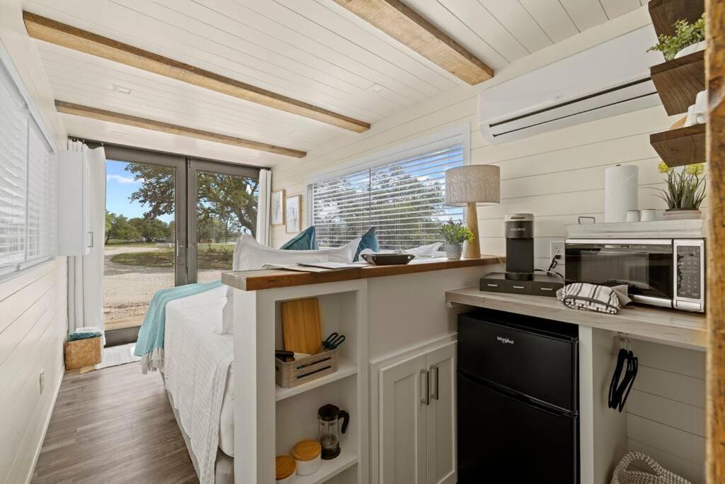 Casa vacanze New The Wildflower Cozy Container *